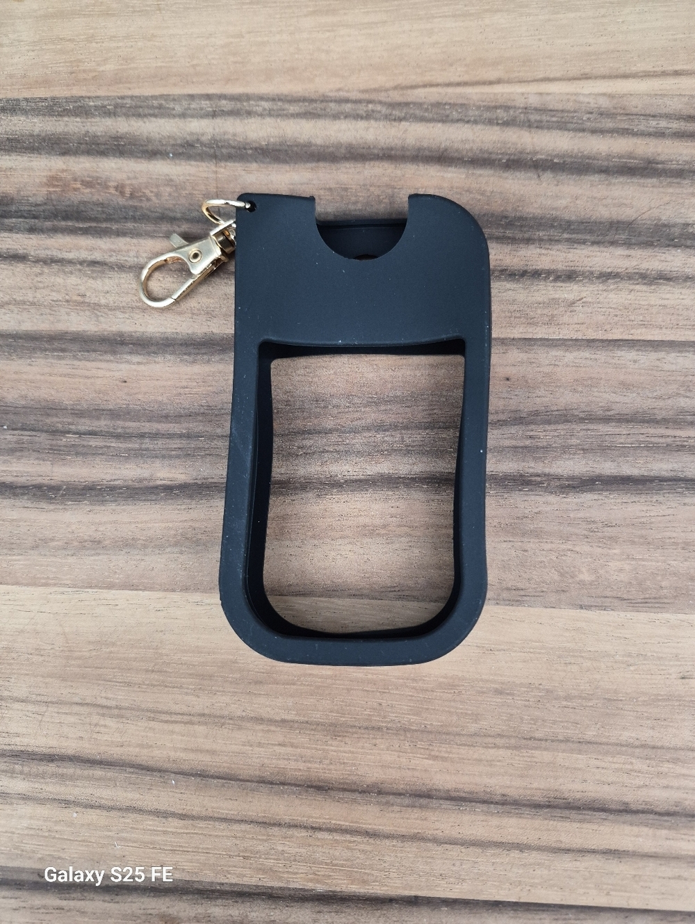 Silicone Hand Sanitizer Case with Keychain Clip, Black, NWOB - Picture 2 of 2